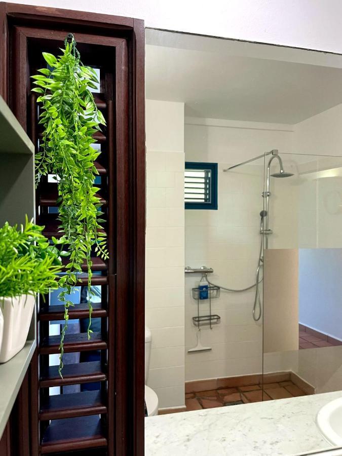 Chez Valerie Et Pascal Apartman La Trinité Kültér fotó